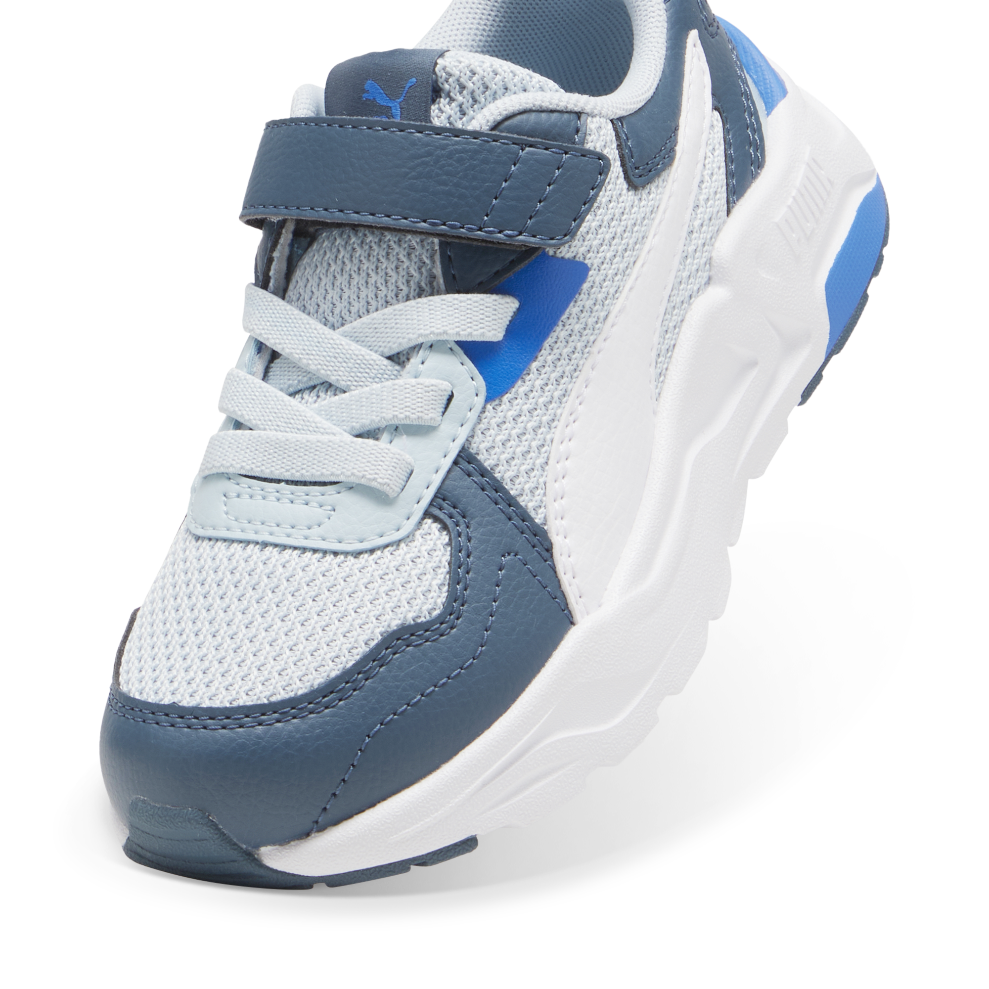 PUMA Trinity Lite運動鞋